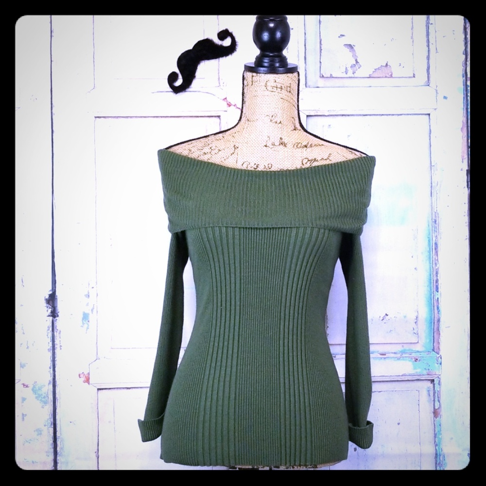 Off the shoulder Sweater